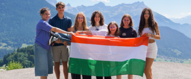 Hungarian high school students in the USA
